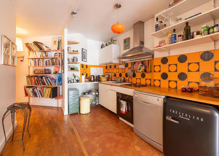 Trendy 1bd Retreat With Patio Goutte D'or Apartment